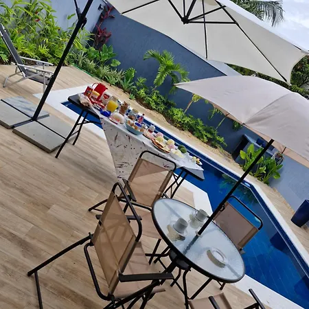 Suite Em Casa Familiar Da Mirian Niteroi Exterior photo