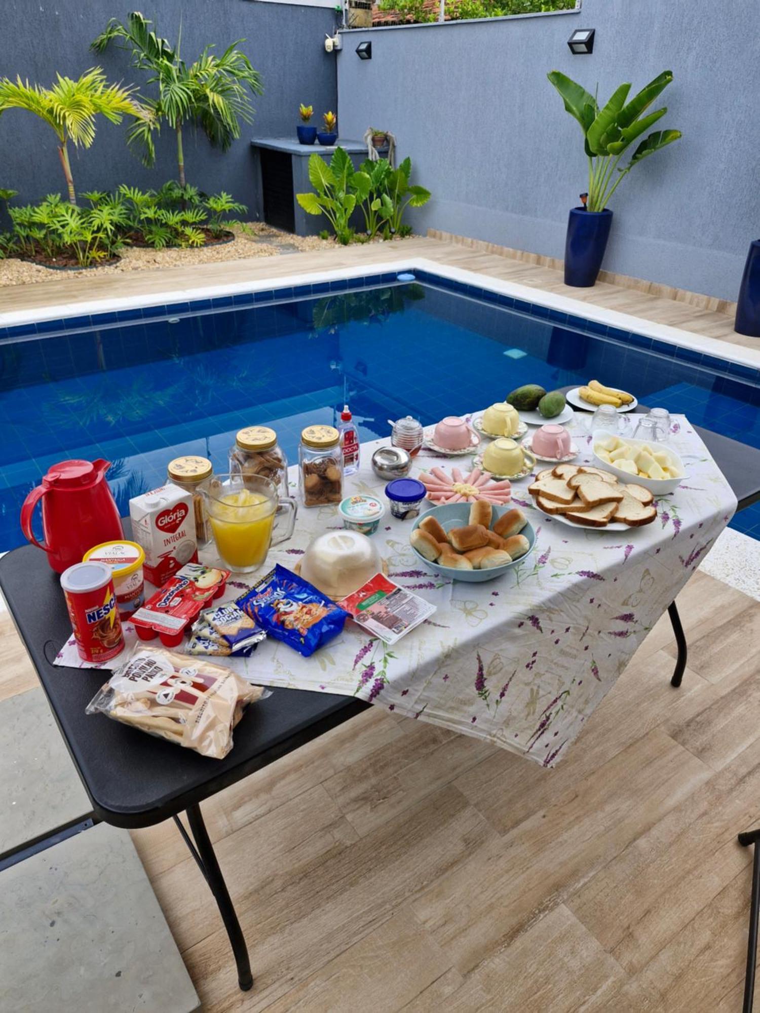 Em Casa Familiar Da Mirian Homestay Niteroi